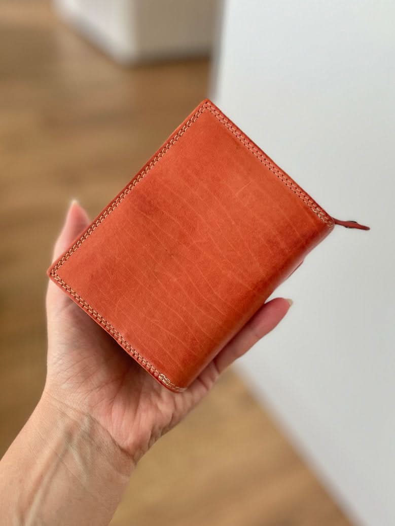 Portafoglio Medio/Piccolo in Vera Pelle | Ampio Portafoto, Pratico Portamonete, Doppia Tasca Banconote, Spazi Tessere