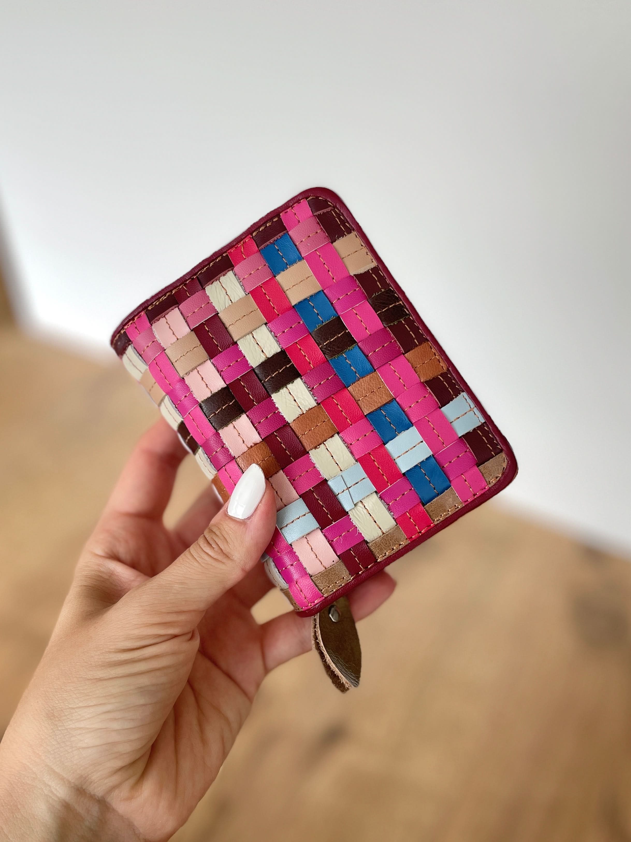 Portafoglio Piccolo in Vera Pelle | Portamonete con cerniera, Spazi tessere, Due Portafoto, Doppia Tasca Banconote