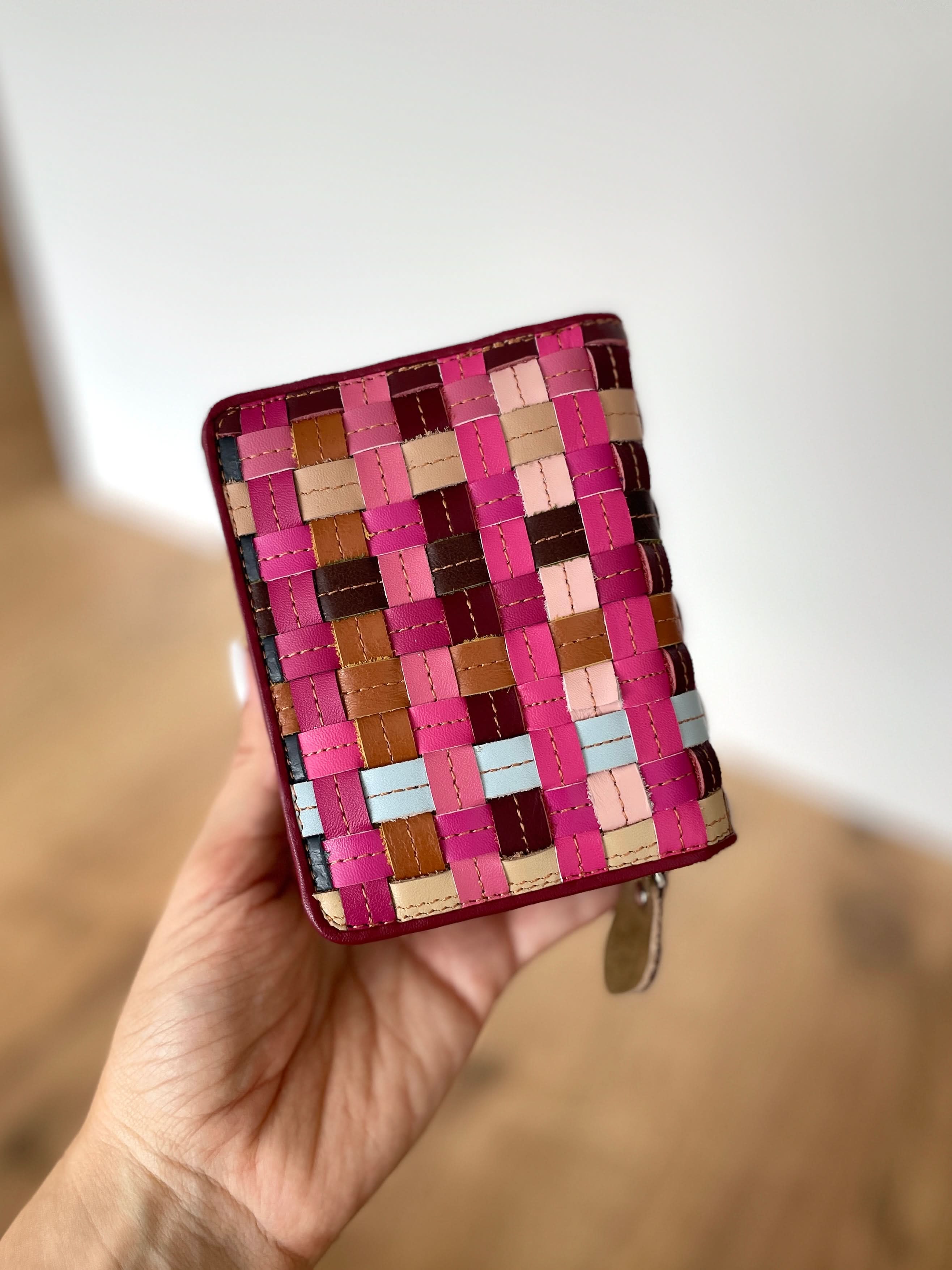 Portafoglio Piccolo in Vera Pelle | Portamonete con cerniera, Spazi tessere, Due Portafoto, Doppia Tasca Banconote