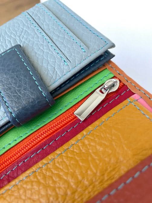 Mini Portafoglio in Vera Pelle | Spazi Tessere, 3 Portafoto, Doppia tasca banconote, Portamonete