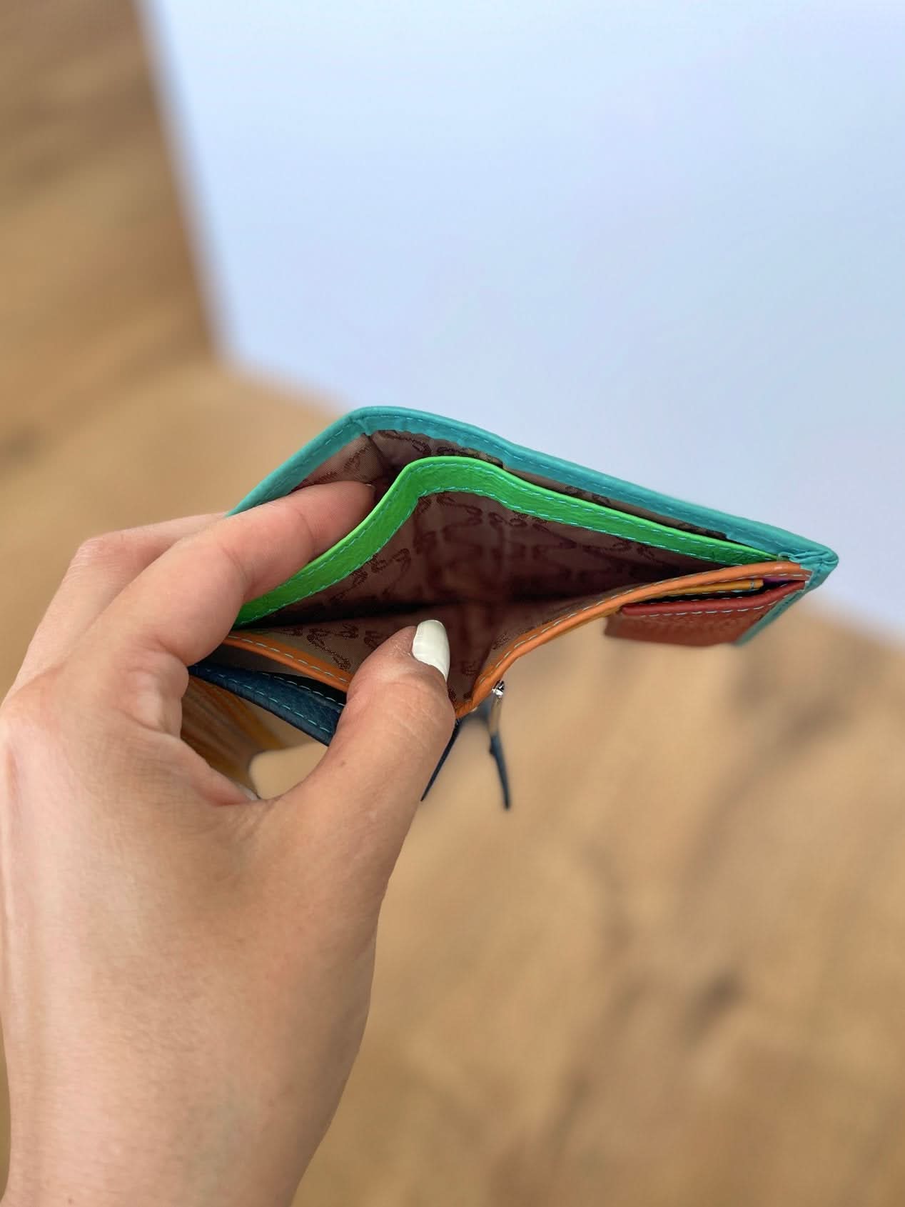 Mini Portafoglio in Vera Pelle | Spazi Tessere, 3 Portafoto, Doppia tasca banconote, Portamonete