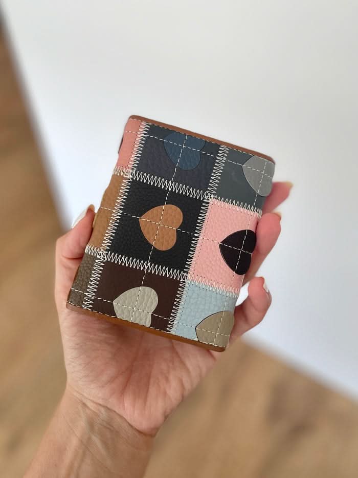 Portafoglio Piccolo in Vera Pelle | Spazi Tessere, Portafoto, 2 Tasche banconote, Portamonete