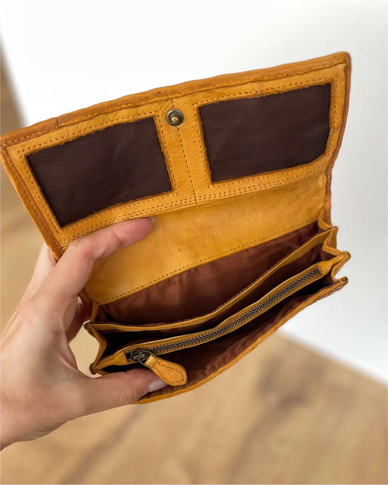 Portafoglio Donna in Vera Pelle intrecciata Premium Vintage (L83) | 15 Tessere, 3 Portafoto, Tasche Banconote, Portamonete con zip