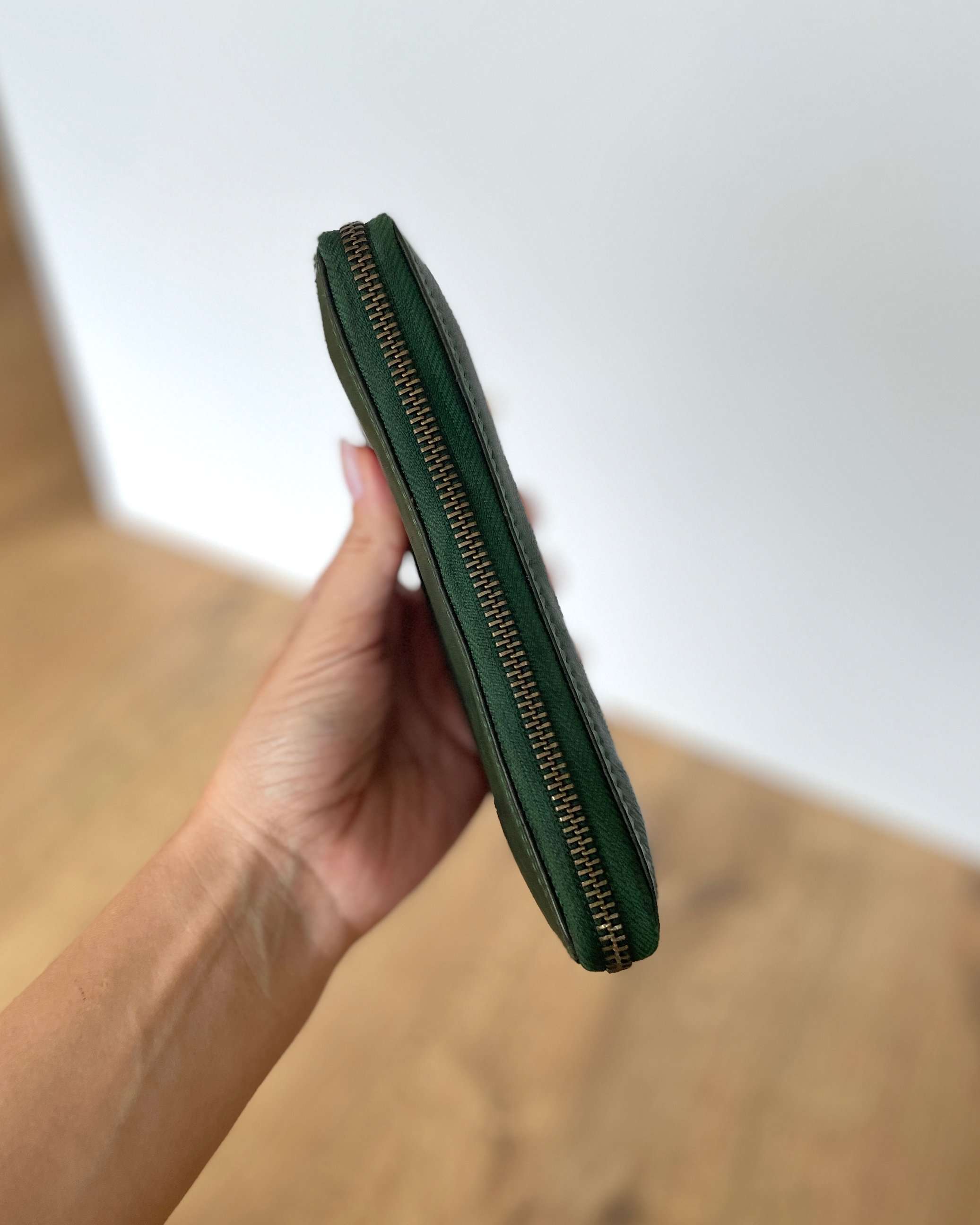 Portafoglio Donna in Vera Pelle Premium Vintage (L32) | 15 Tessere, 2 Portafoto, Tasche Banconote, Portamonete con zip