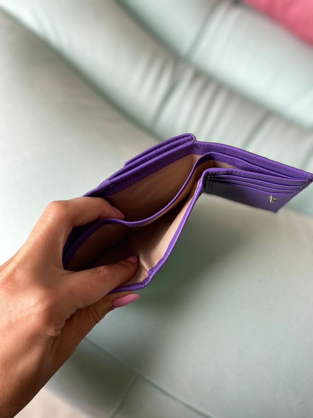 Mini Portafoglio in Vera Pelle | Doppia Tasca Banconote, Spazi Tessere, Portamonete