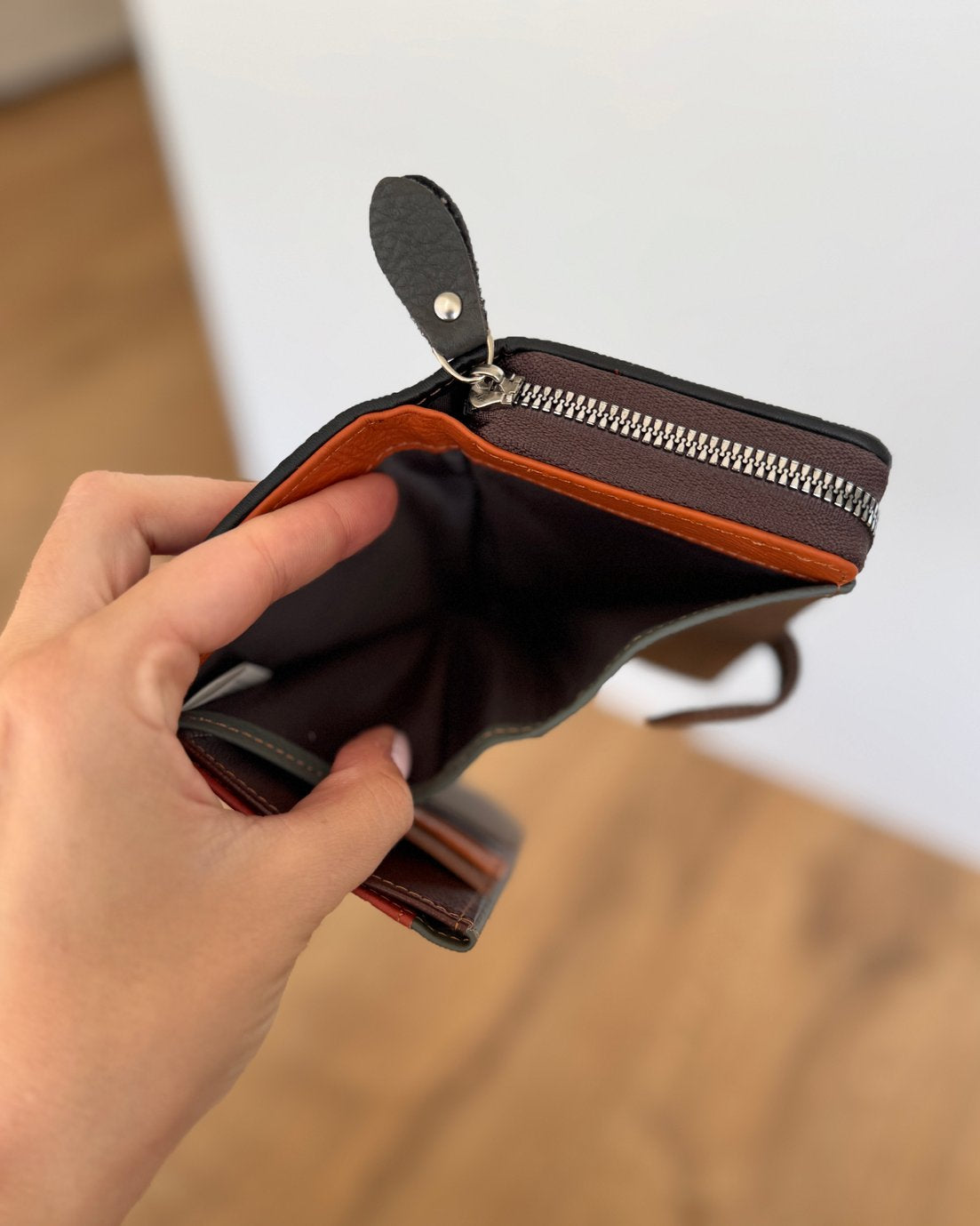 Portafoglio Grande in Vera Pelle | 13 Spazi Tessere, 4 Portafoto, Tasca banconote, Portamonete con zip