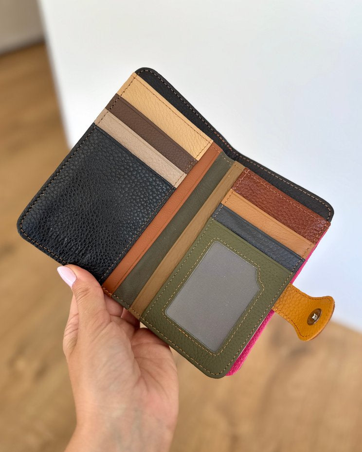 Portafoglio Medio/Grande in Vera Pelle | 20 Spazi Tessere, 2 Portafoto, 2 Tasche banconote, Portamonete con zip